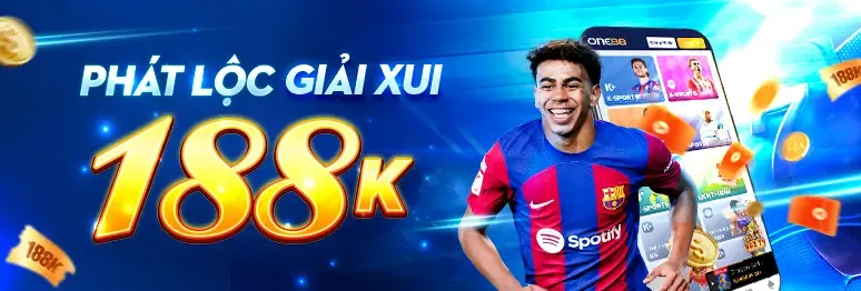 Người dùng sử dụng ứng dụng 8xbet trên điện thoại